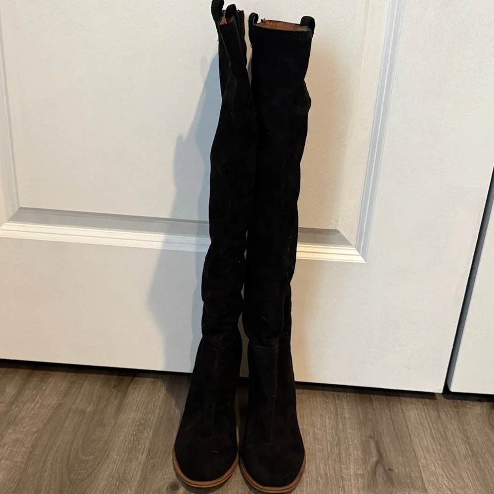 Oasis Society‎ Black Stephanie  Suede Knee-High Boots